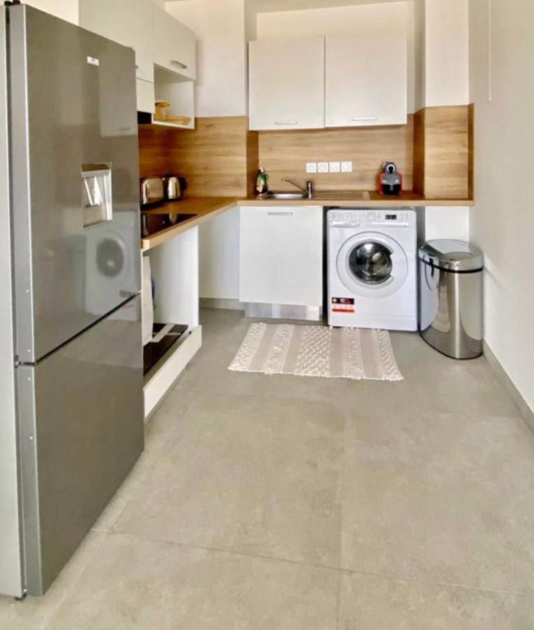 דירות בוסוליי Luxurious Flat At 5 Min By Walk To Monaco, Free Parking And Sea View מראה חיצוני תמונה