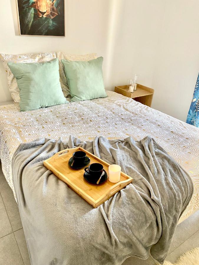 דירות בוסוליי Luxurious Flat At 5 Min By Walk To Monaco, Free Parking And Sea View מראה חיצוני תמונה